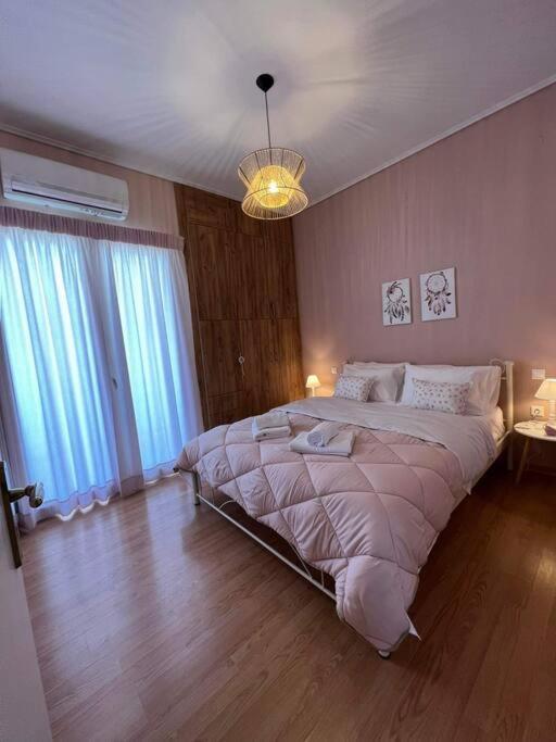 Comfortable Apartment In Kiato Exterior photo